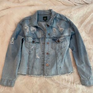 Wild fable distressed Jean jacket (Size: Medium)